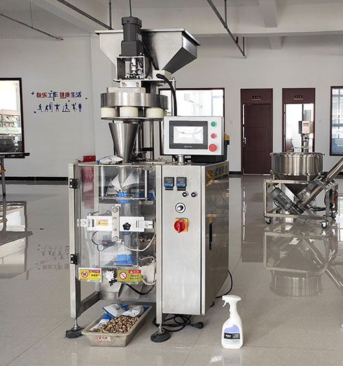 星火顆粒食品包裝機(jī)展示